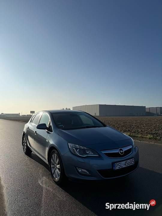 Używany Opel Astra 2010