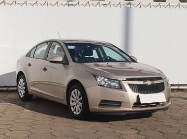Beżowy Używany 2012 Chevrolet Cruze Sedan/Limuzyna | 20 499 zł (Uczciwa cena) - Obraz 1/4