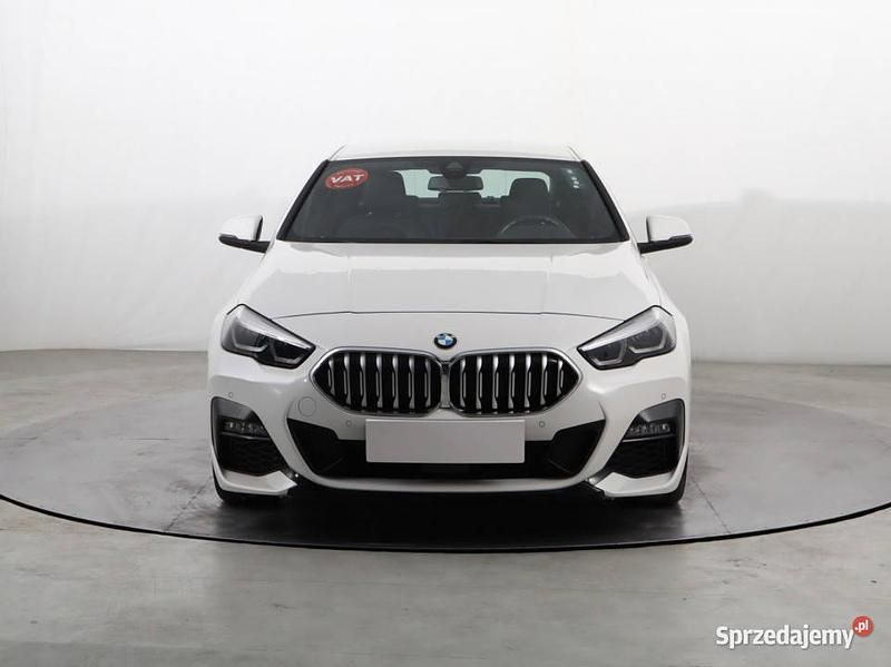 Biały Używany 2023 BMW 218 Coupe | 111 999 zł (Dobra cena) - Obraz 1/4