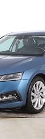 Używany Skoda Octavia 150 KM (110 kW) 2020 Niebieski Hatchback