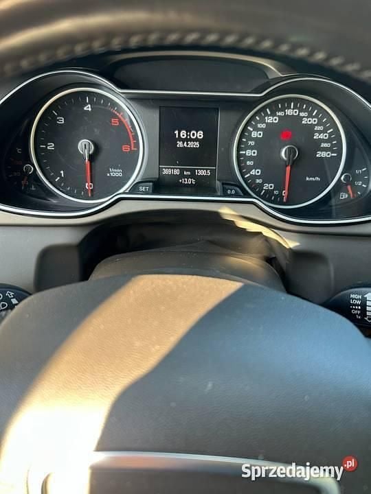 Srebrny Używany 2012 Audi A4 Kombi | 31 500 zł (Super Cena) - Obraz 1/4