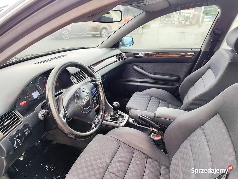 Używany Audi A6 2000 Czarny Sedan/Limuzyna