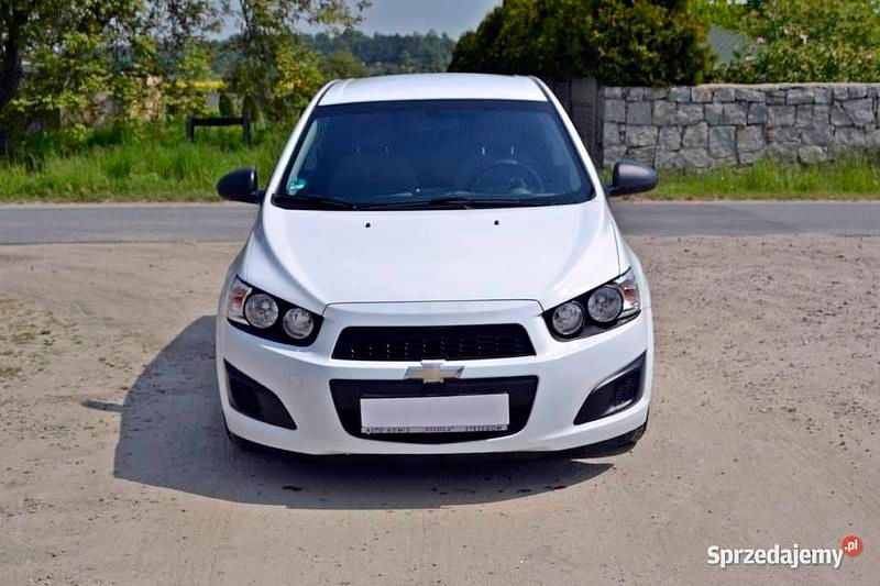 Biały Używany 2014 Chevrolet Aveo Hatchback | 16 900 zł (Uczciwa cena) - Obraz 1/4