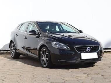 Czarny Używany 2016 Volvo V40 Kombi | 43 999 zł (Uczciwa cena) - Obraz 1/4
