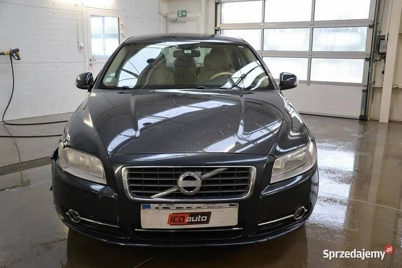 Szary Używany 2010 Volvo S80 Sedan/Limuzyna | 15 800 zł - Obraz 1/4