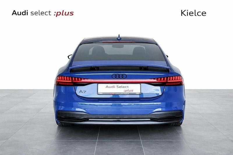 Używany Audi A7 Sportback S-Line 286 KM (210 kW) 2024 Niebieski Hatchback