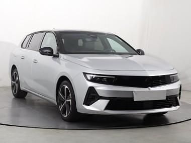 Srebrny Używany 2024 Opel Astra Kombi | 89 999 zł - Obraz 1/4