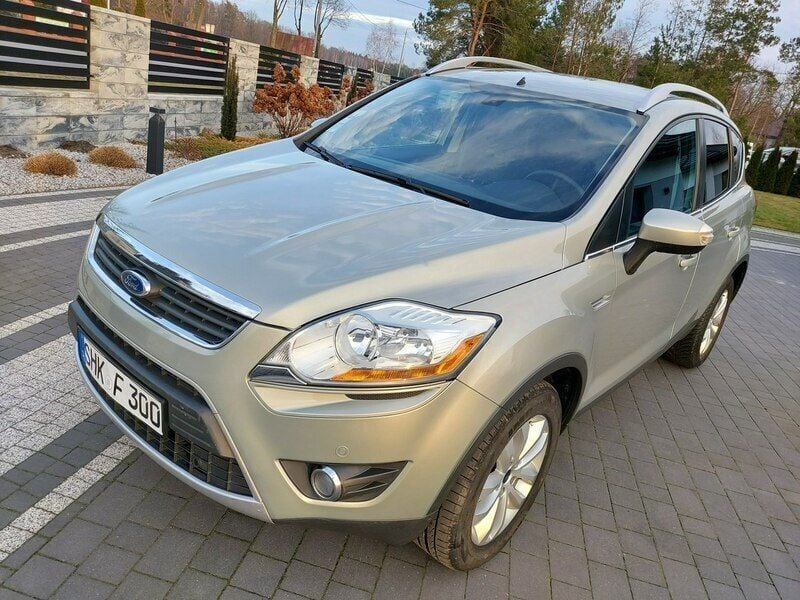 Używany Ford Kuga 140 KM (102 kW) 2010 Biały SUV