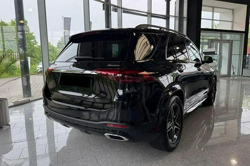 Nowe Mercedes GLE53 AMG AMG 330 KM (242 kW) 2025 Czarny (metalik) SUV