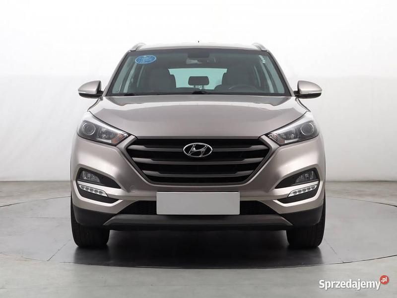 Beżowy Używany 2017 Hyundai Tucson SUV | 63 999 zł (Uczciwa cena) - Obraz 1/4