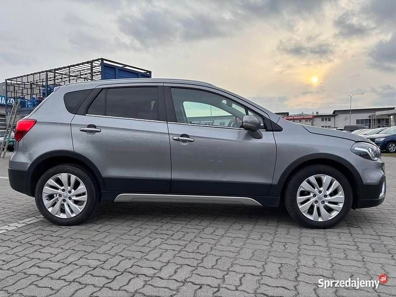 Używany Suzuki SX4 S-Cross 2018 Szary SUV