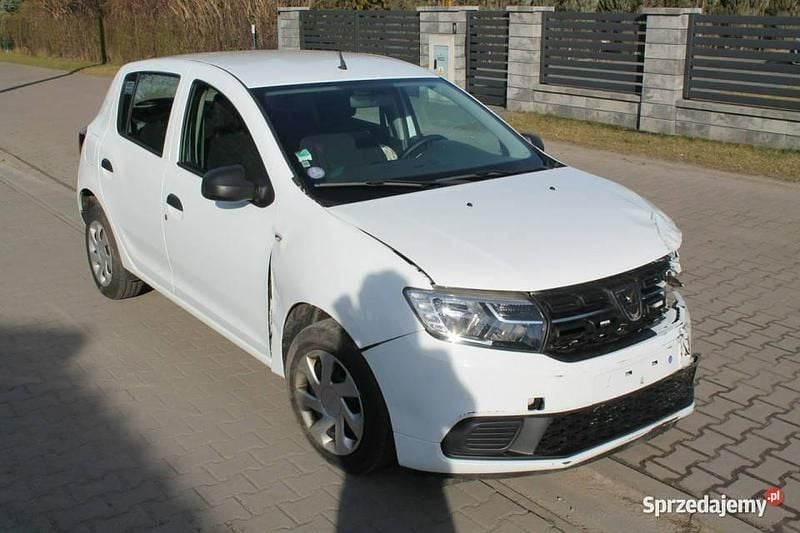 Używany Dacia Sandero 74 KM (54 kW) 2019 Biały Hatchback
