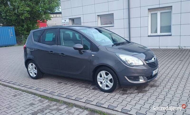 Szary Używany 2014 Opel Meriva Minivan | 25 500 zł (Uczciwa cena) - Obraz 1/4