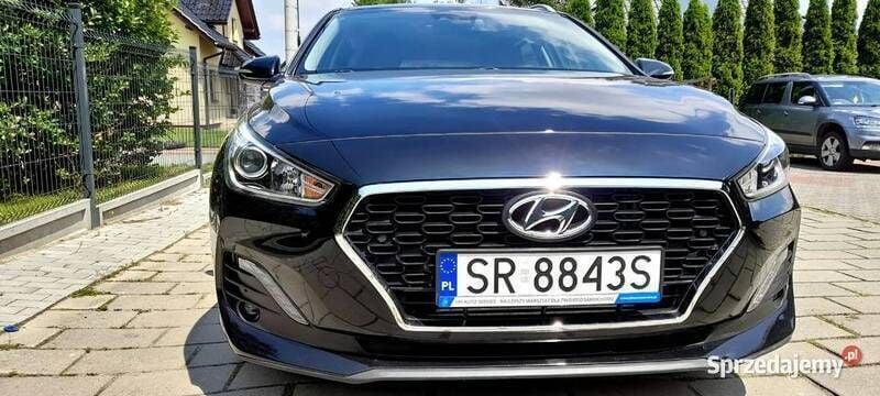 Czarny Używany 2018 Hyundai i30 Kombi | 49 800 zł - Obraz 1/4
