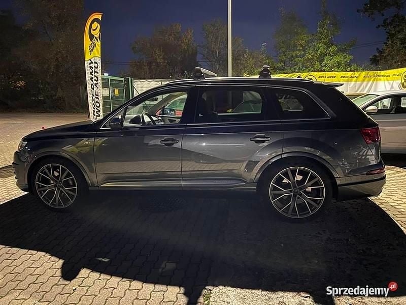 Używany Audi SQ7 Comfort 435 KM (319 kW) 2017 Szary SUV