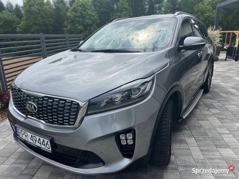 Grafitowy Używany 2018 Kia Sorento GT-Line SUV | 134 000 zł - Obraz 1/4