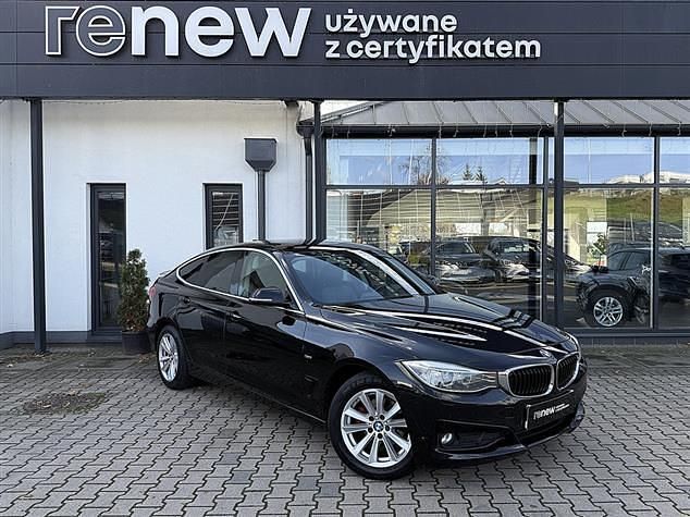Czarny Używany 2014 BMW 320 Sport Line Hatchback | 33 900 zł - Obraz 1/4