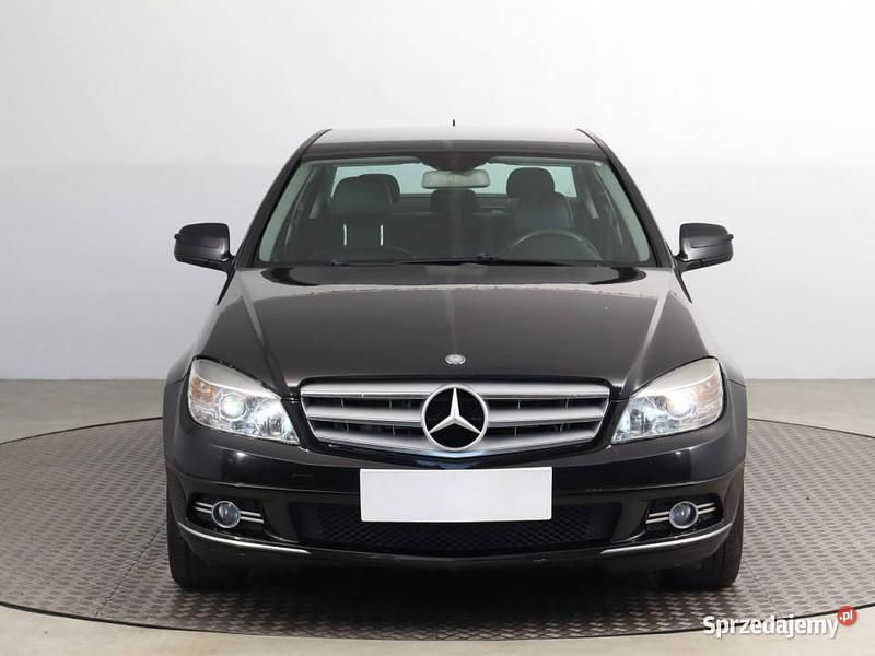 Czarny Używany 2008 Mercedes C320 Sedan/Limuzyna | 24 999 zł - Obraz 1/4