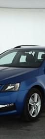 Używany Skoda Octavia 150 KM (110 kW) 2019 Niebieski Kombi