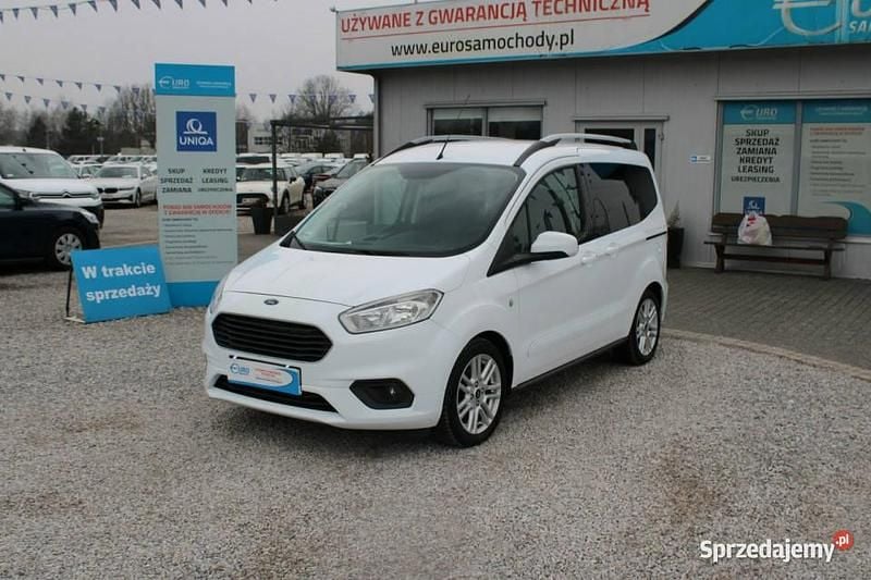 Biały Używany 2018 Ford Tourneo Courier Minivan | 34 899 zł (Uczciwa cena) - Obraz 1/4