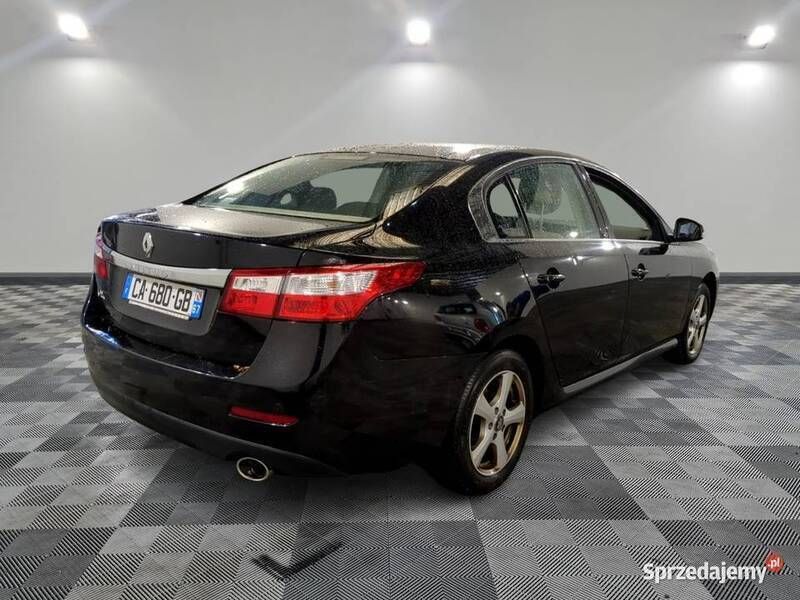 Czarny Używany 2011 Renault Latitude Sedan/Limuzyna | 17 500 zł - Obraz 1/4