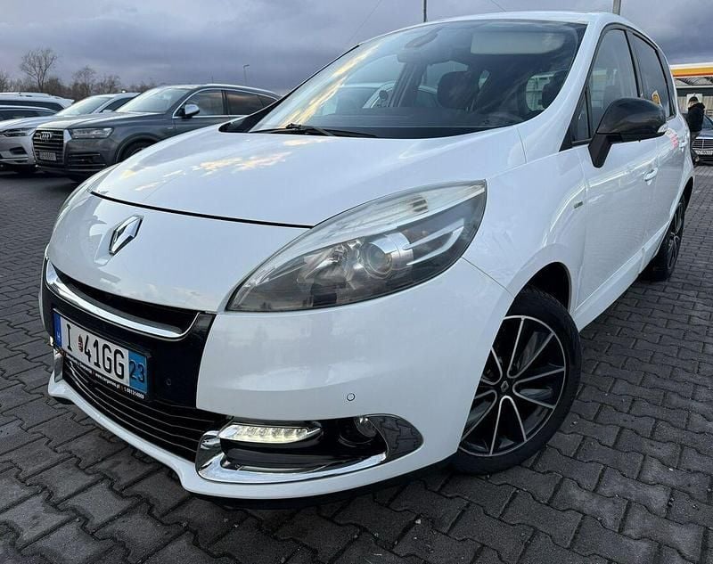 Używany Renault Scénic III 130 KM (95 kW) 2012 Biały Minivan