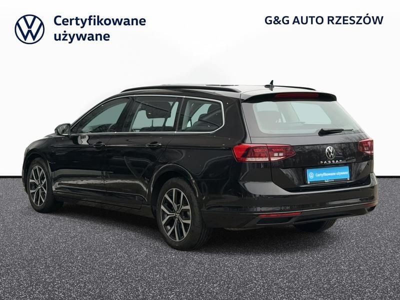 Używany VW Passat 150 KM (110 kW) 2024 Kombi