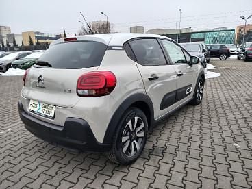 Używany Citroën C3 PureTech 110 KM (80 kW) 2024 Beżowy Hatchback