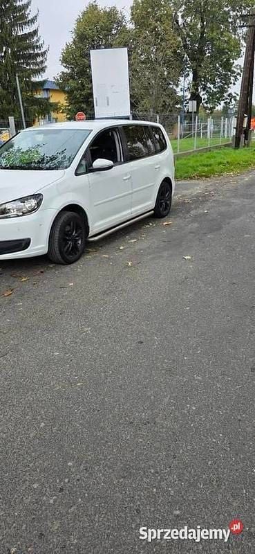 Biały Używany 2015 VW Touran Minivan | 21 900 zł - Obraz 1/4