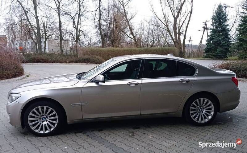 Beżowy Używany 2012 BMW 740 Sedan/Limuzyna | 69 900 zł - Obraz 1/4