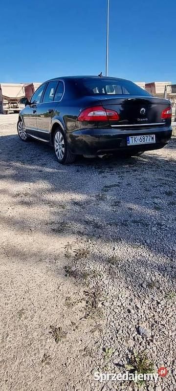 Używany 2010 Skoda Superb | 24 400 zł (Drogi) - Obraz 1/4