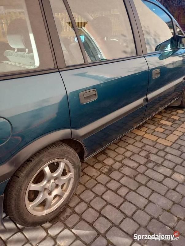 Używany 2001 Opel Zafira Minivan | 4900 zł (Uczciwa cena) - Obraz 1/3