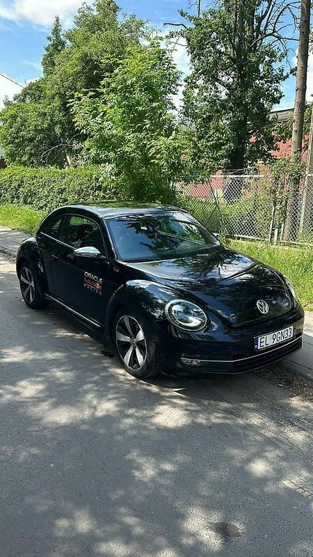 Czarny Używany 2012 VW Beetle Hatchback | 39 900 zł (Uczciwa cena) - Obraz 1/4