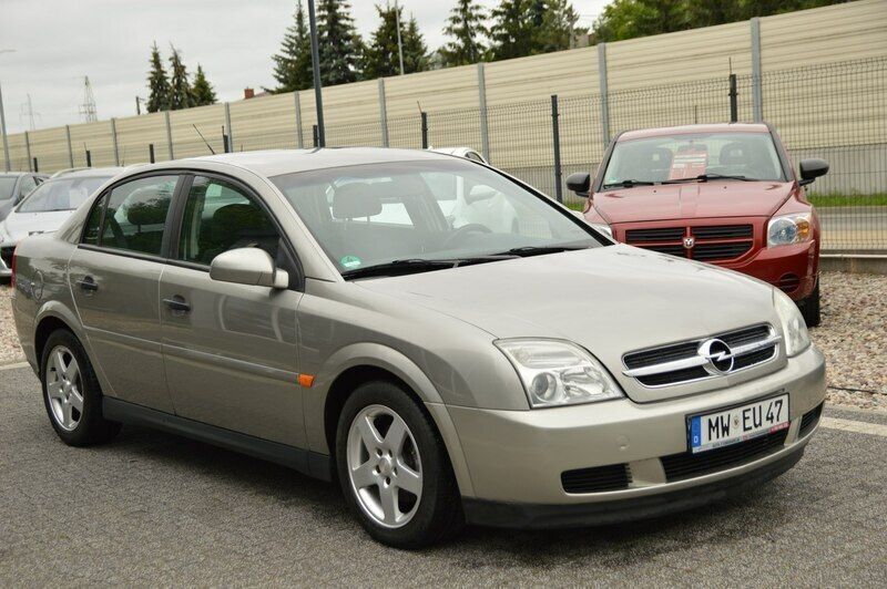 Niebieski Używany 2003 Opel Vectra Sedan/Limuzyna | 8900 zł (Uczciwa cena) - Obraz 1/4