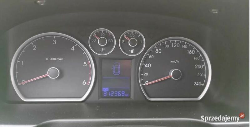 Używany Hyundai i30 Base 90 KM (66 kW) 2009 Srebrny Hatchback