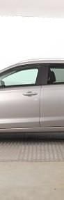 Używany Hyundai i30 120 KM (88 kW) 2022 Srebrny Kombi