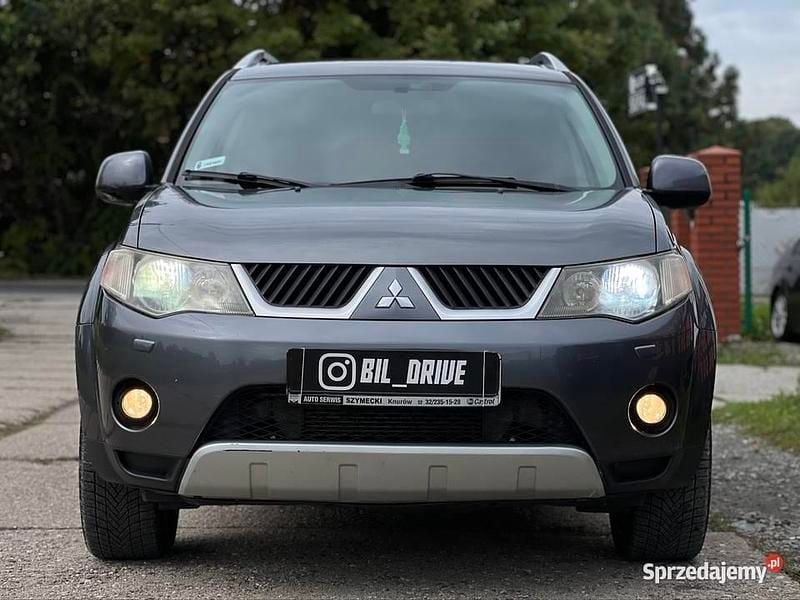 Szary Używany 2007 Mitsubishi Outlander SUV | 17 400 zł - Obraz 1/4