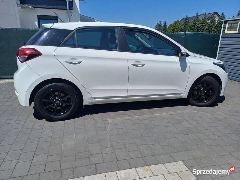 Używany 2017 Hyundai i20 | 26 999 zł (Uczciwa cena) - Obraz 1/4