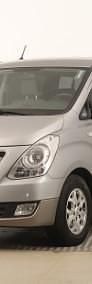 Używany Hyundai H-1 170 KM (125 kW) 2015 Szary Minivan