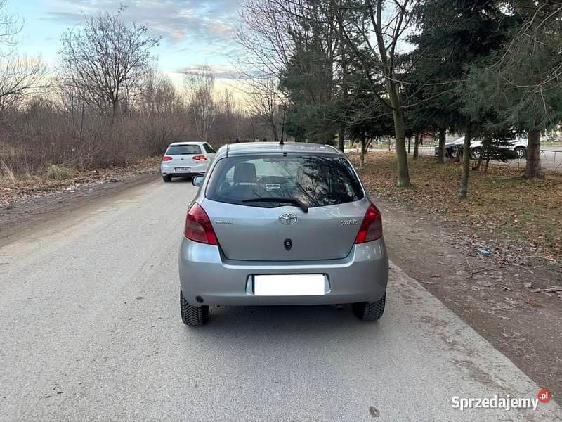 Używany Toyota Yaris 87 KM (63 kW) 2008 Hatchback