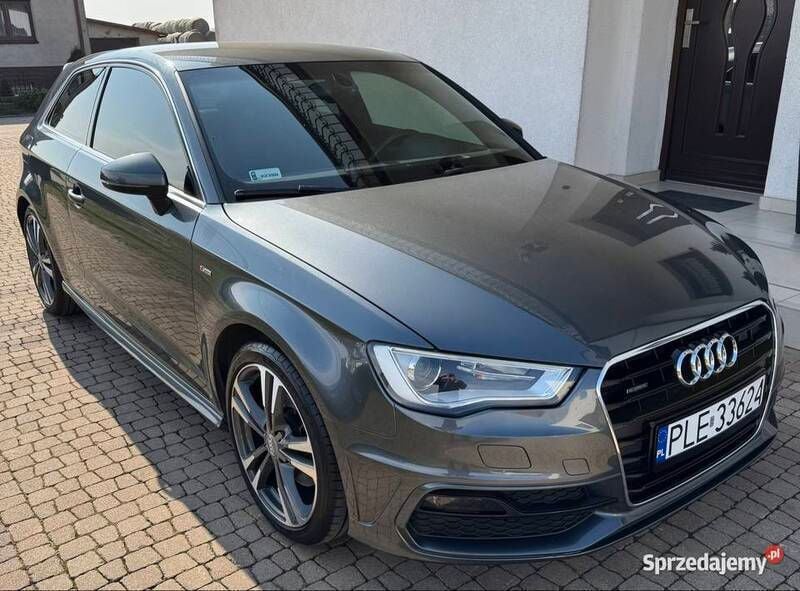 Grafitowy Używany 2014 Audi A3 S-Line Coupe | 45 500 zł (Super Cena) - Obraz 1/4