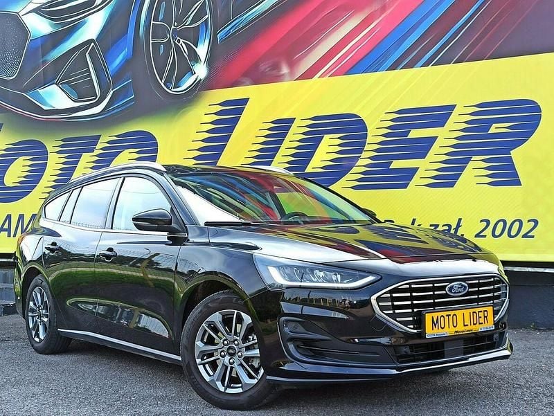 Czarny Używany 2023 Ford Focus Kombi | 58 500 zł (Uczciwa cena) - Obraz 1/4