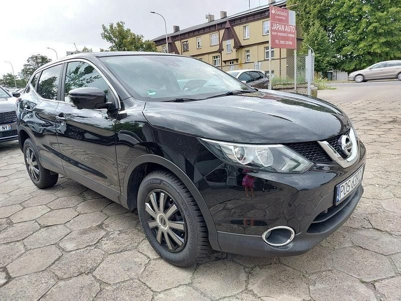 Czarny Używany 2017 Nissan Qashqai SUV | 44 000 zł (Super Cena) - Obraz 1/4