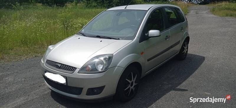 Srebrny Używany 2007 Ford Fiesta Hatchback | 7999 zł (Dobra cena) - Obraz 1/4