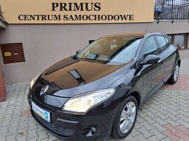 Używany Renault Mégane III 100 KM (73 kW) 2011 Inny kolor Sedan/Limuzyna