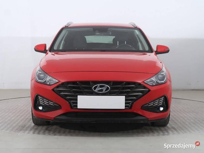 Czerwony Używany 2021 Hyundai i30 Kombi | 54 999 zł (Uczciwa cena) - Obraz 1/4