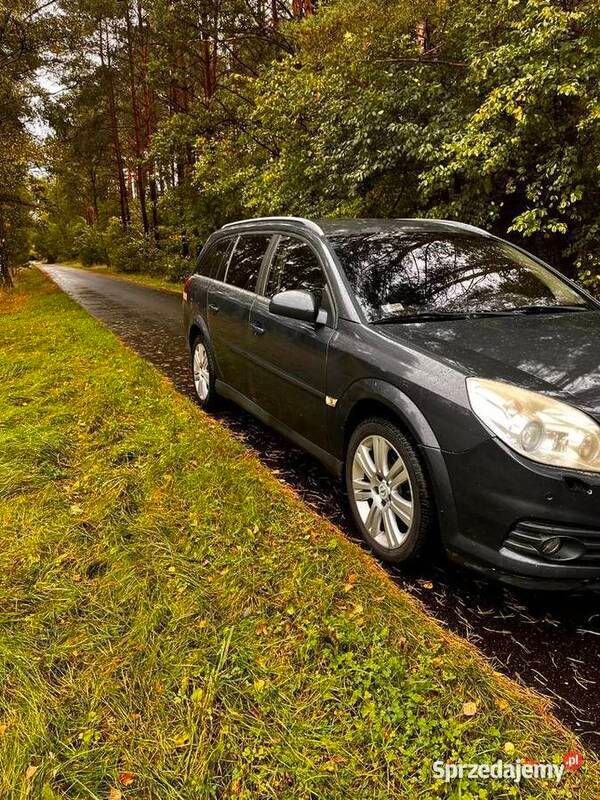 Granatowy Używany 2005 Opel Vectra Sedan/Limuzyna | 7500 zł (Uczciwa cena) - Obraz 1/4