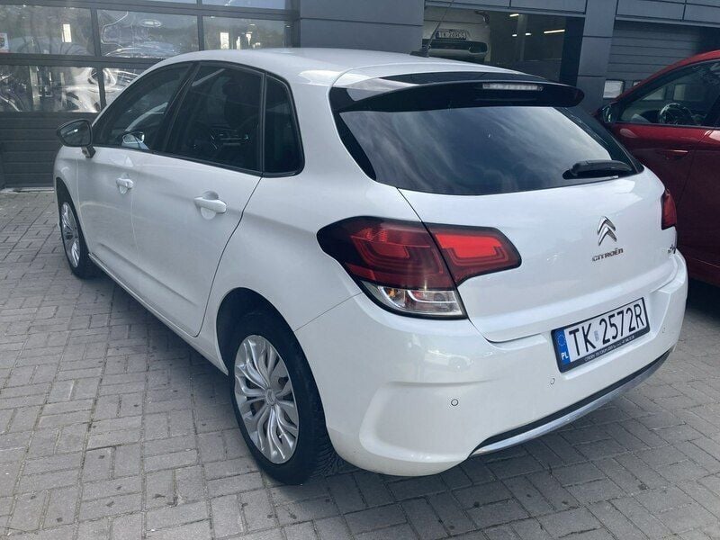 Używany Citroën C4 110 KM (80 kW) 2015 Biały Hatchback