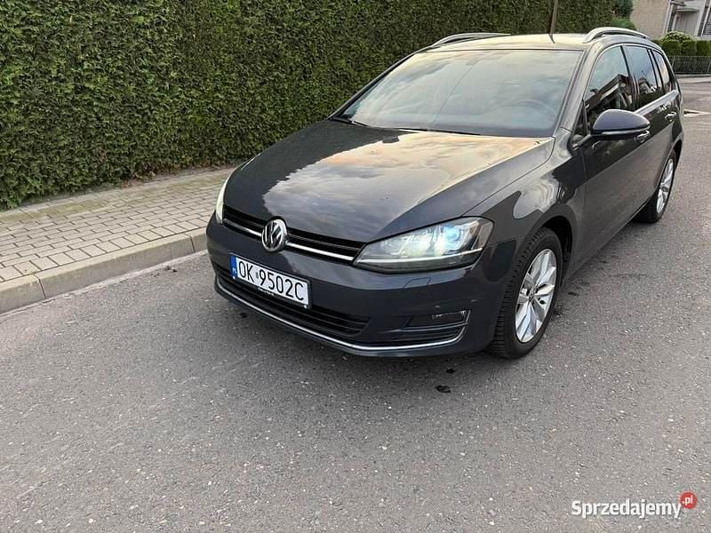 Szary Używany 2016 VW Golf VII Highline Kombi | 37 900 zł (Dobra cena) - Obraz 1/4