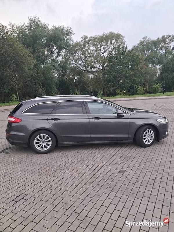 Grafitowy Używany 2016 Ford Mondeo Sedan/Limuzyna | 34 500 zł (Uczciwa cena) - Obraz 1/4